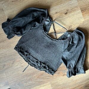 NWT Cropped top with puff sleeves and lace up back, size large